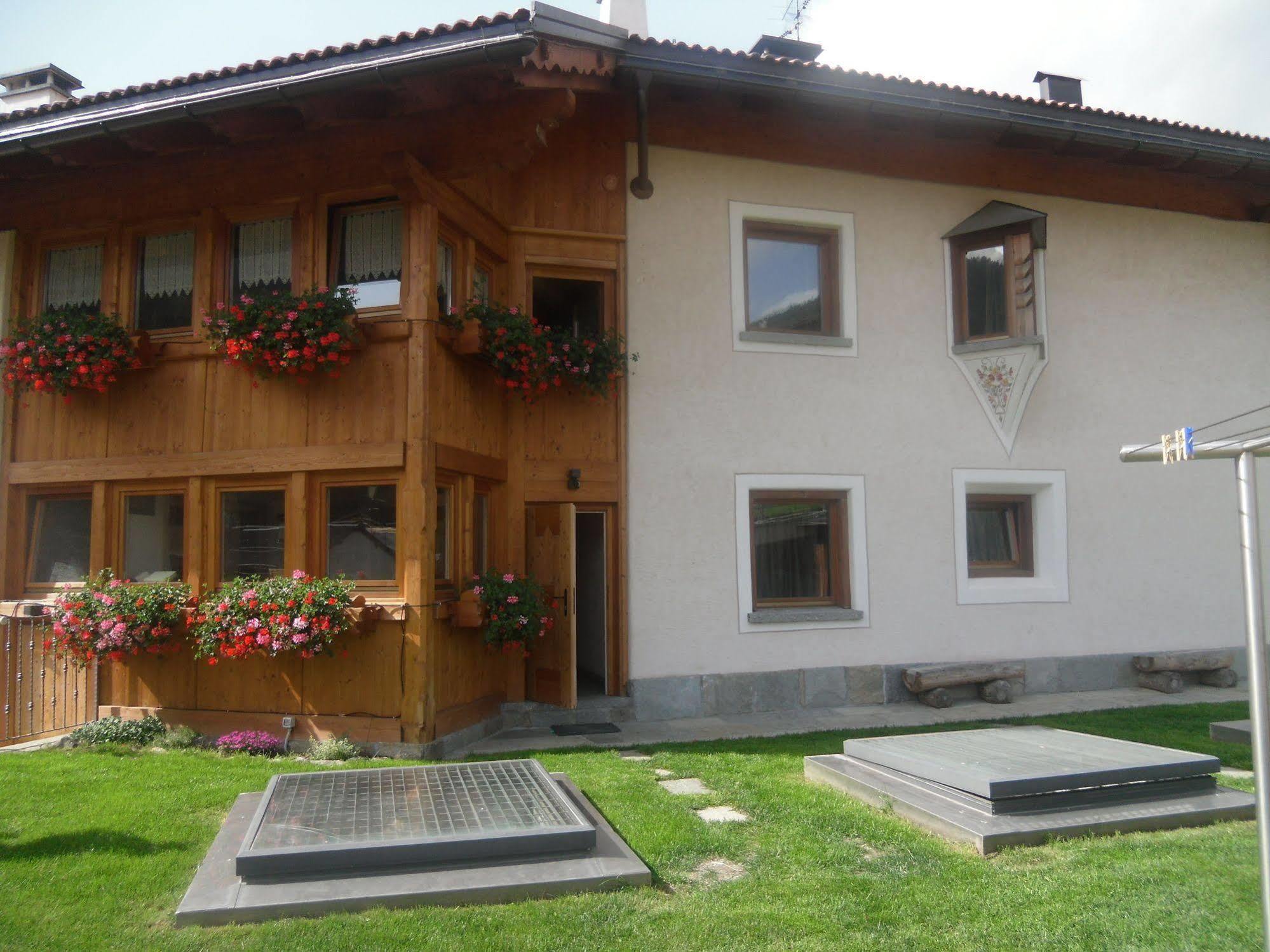 Chalet La Rugiada Bormio Eksteriør bilde