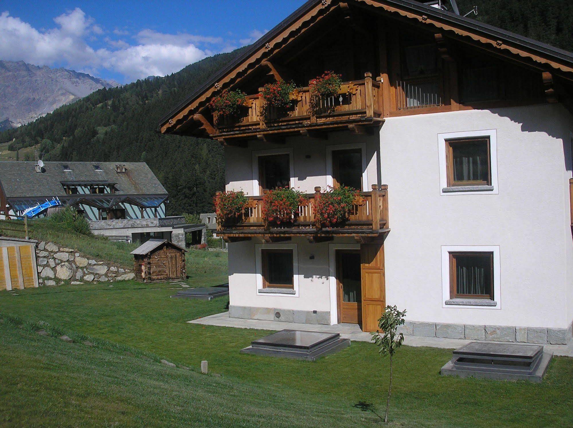 Chalet La Rugiada Bormio Eksteriør bilde